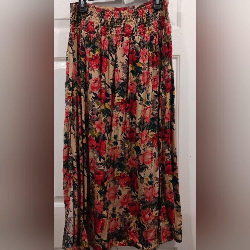 NATURAL LIFE Floral Midi Skirt With Side Slit - Picture 5 of 6